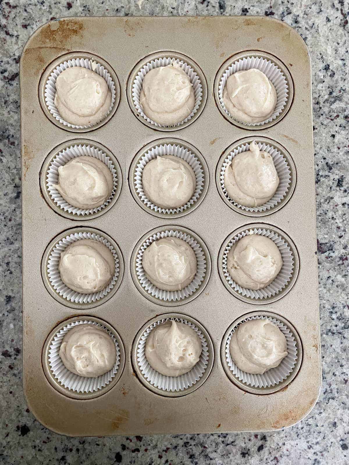 Making vanilla bean cupcakes step 4.